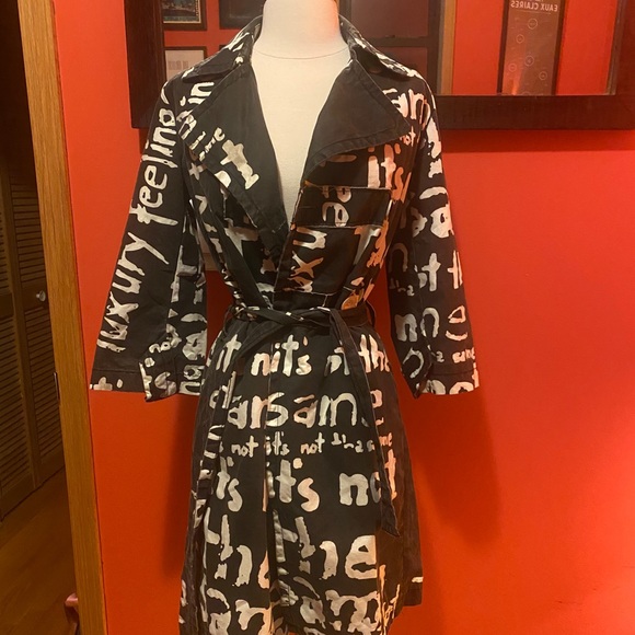 Black and white Desigual trench coat - Picture 2 of 7